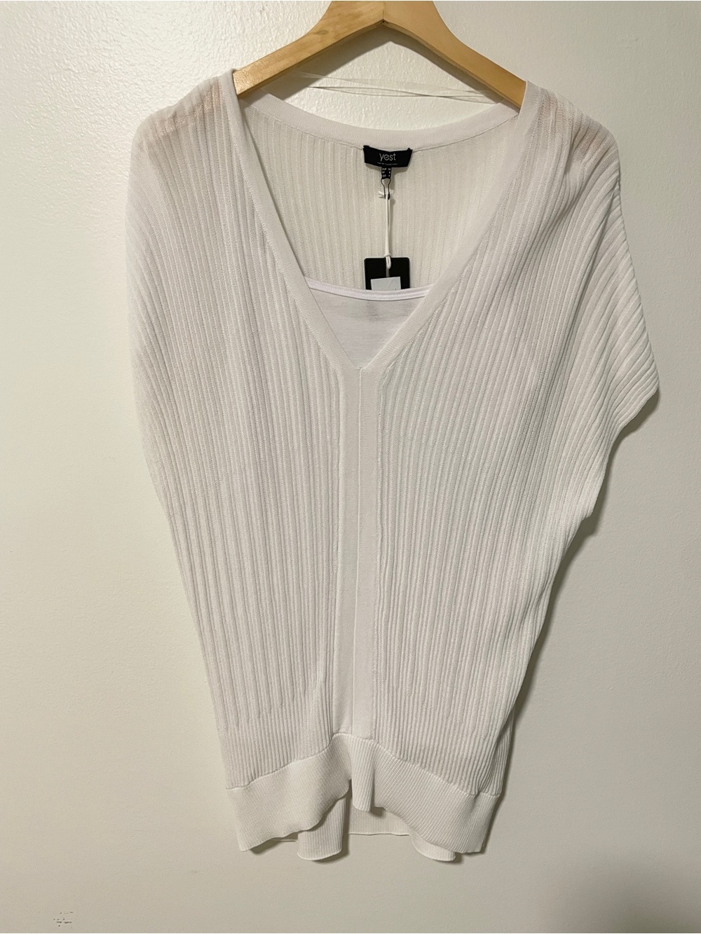 Yest White Ribbed V-Neck Knit Top Lined with Cotton Tank Top Summer Blouse